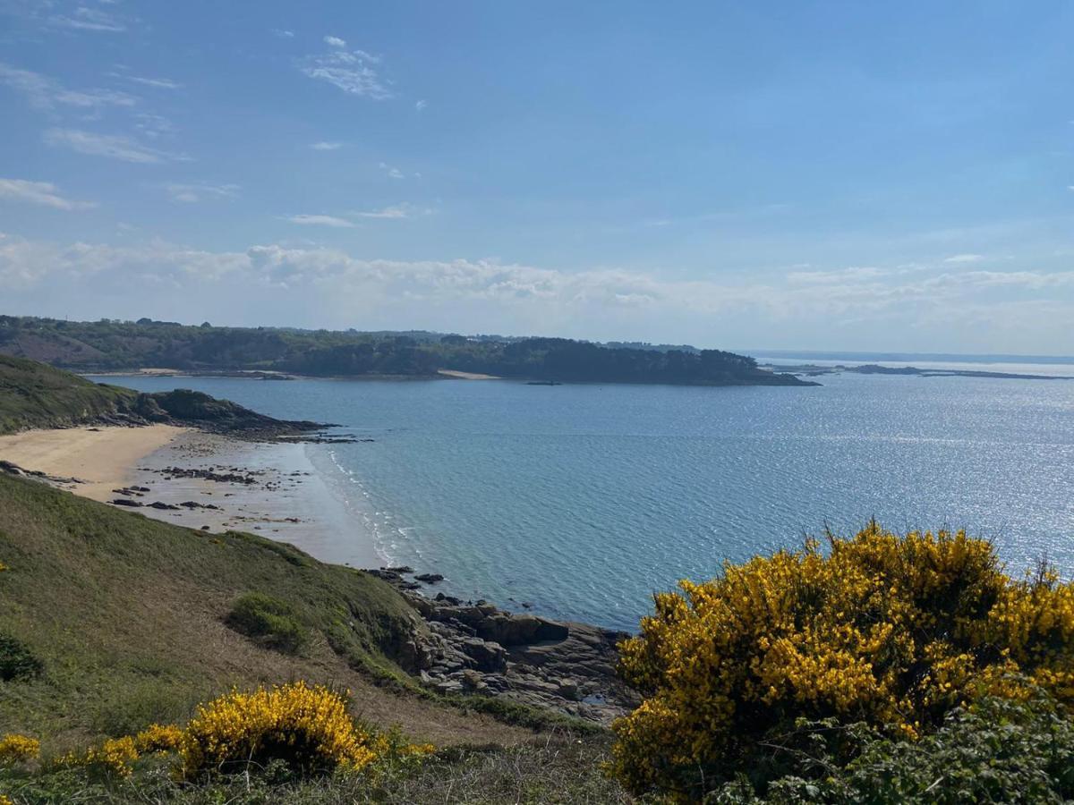 Les Lodges De Beg Leguer - Cote De Granit Rose Lannion Eksteriør bilde
